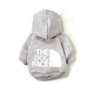 Ny kollektion: Grå hundetrøje fra Snudles med 'The Dog Face' tryk på ryggen.