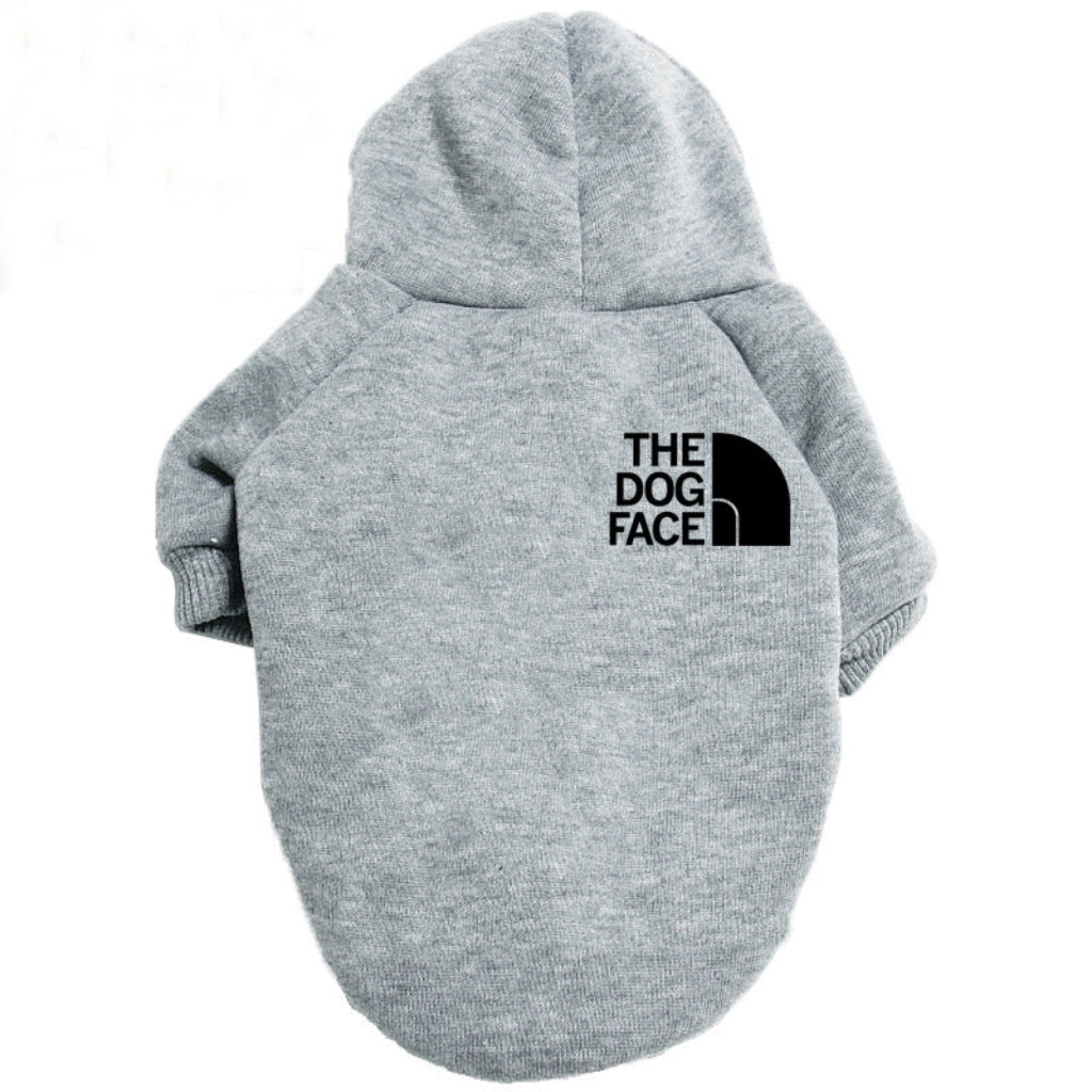 Ny kollektion: Grå hundetrøje fra Snudles med 'The Dog Face' tryk på ryggen.